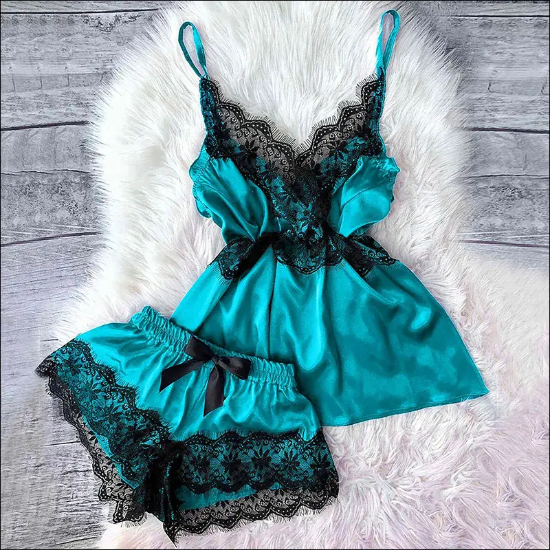 مدل لباس خواب زنانه جدید - لباس خواب توری (Lace Sleepwear)