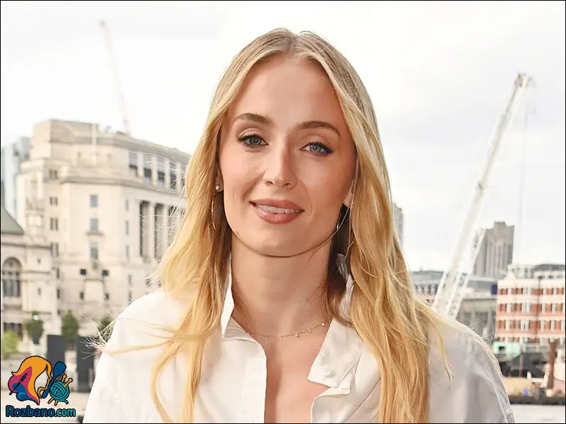 بیوگرافی سوفی ترنر بازیگر سانسا استارک تصویر رسمی