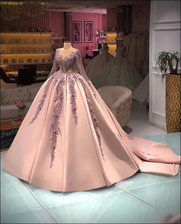 مدل لباس نامزدی جدید با طراحی مدرن و خاص