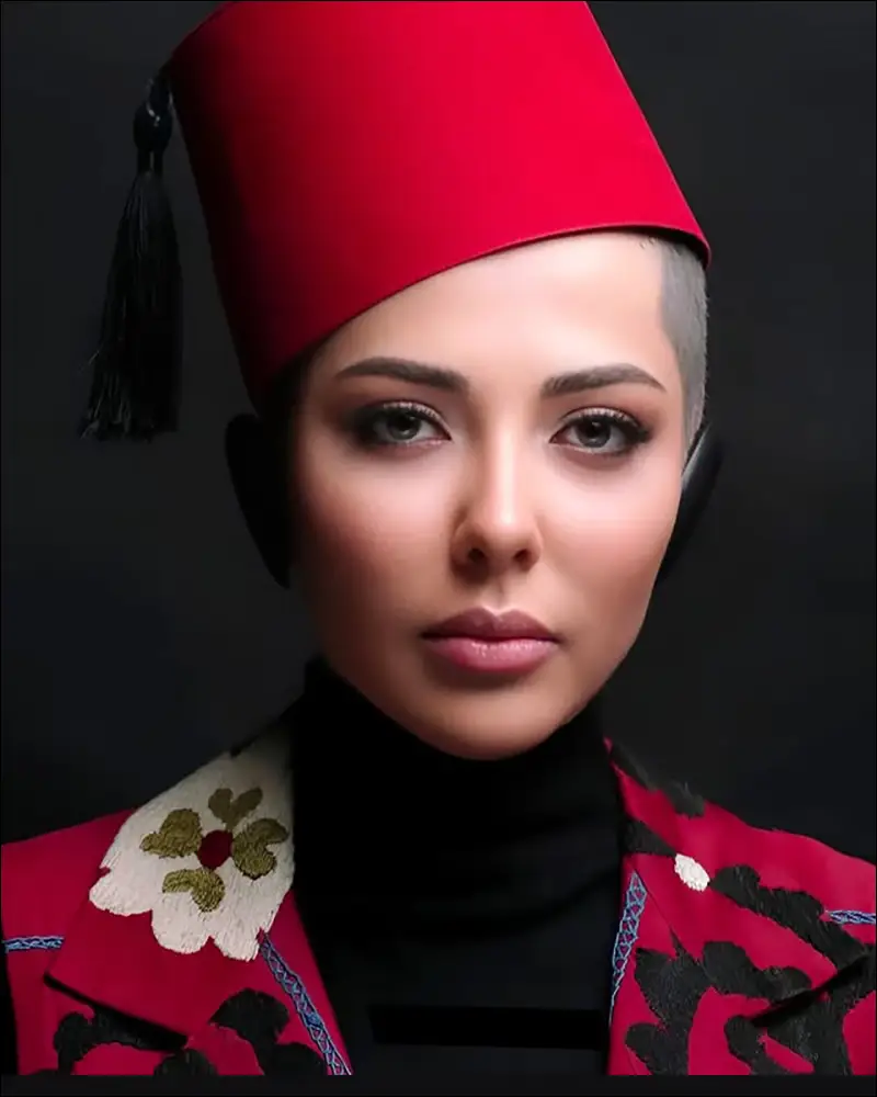 عکس جدید لیلا اوتادی با موهای کوتاه و استایل خاص