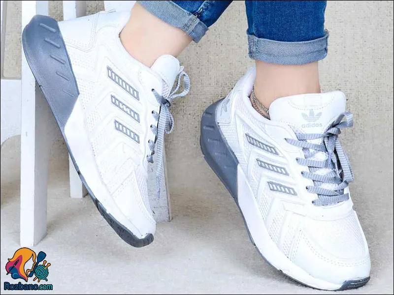 کفش ورزشی زنانه برند آدیداس شیک و راحت