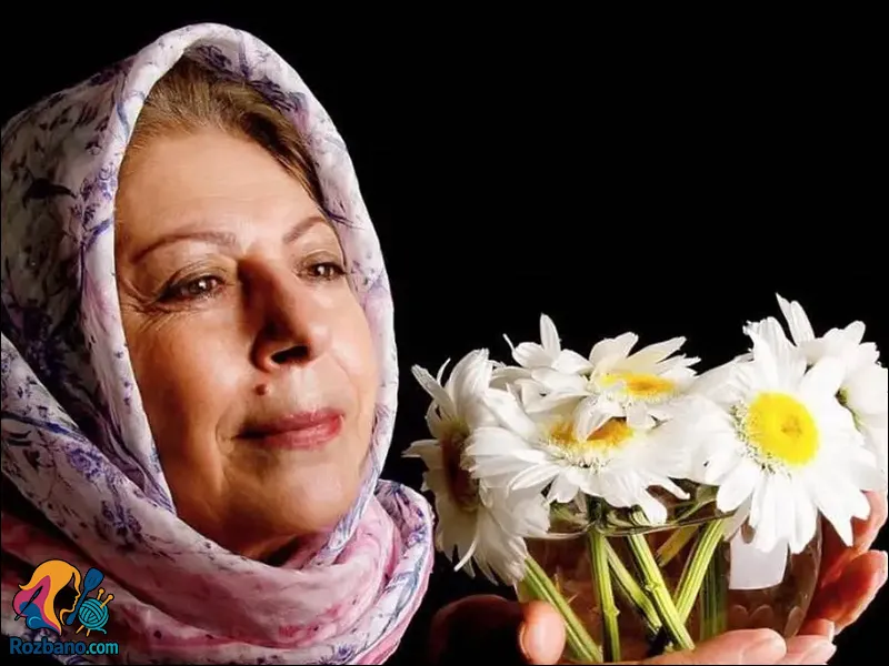 عکس های جدید و بیوگرافی ثریا قاسمی