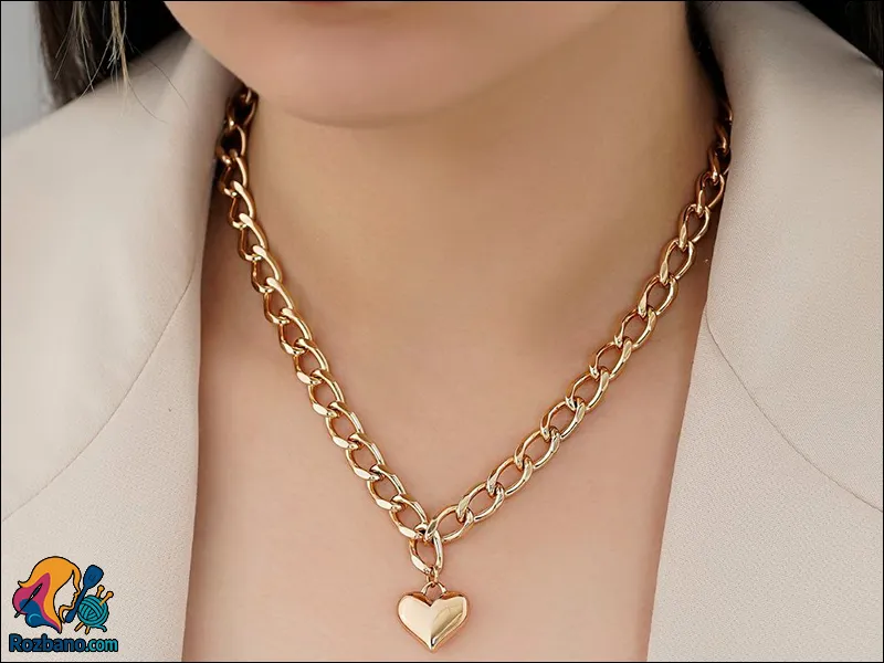 اکسسوری های شیک برای گردن زنان در استایل روز - گردنبند زنانه