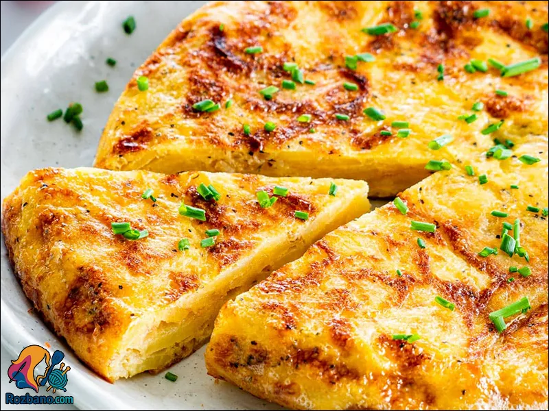 طرز تهیه املت سیب زمینی و آموزش املت اسپانیایی