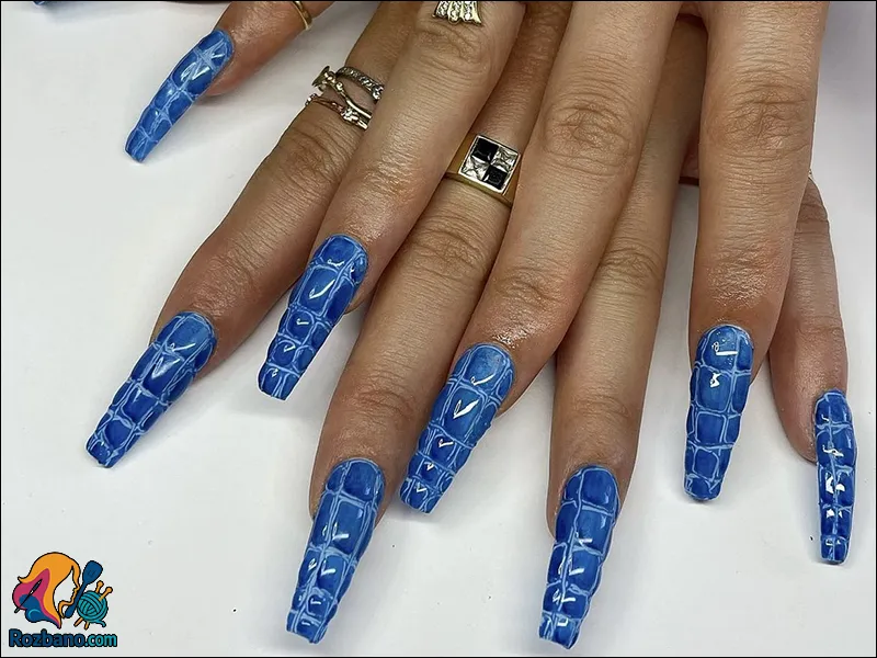 طراحی مدل ناخن جدید و شیک - طراحی ناخن پوست کروکودیل آبی