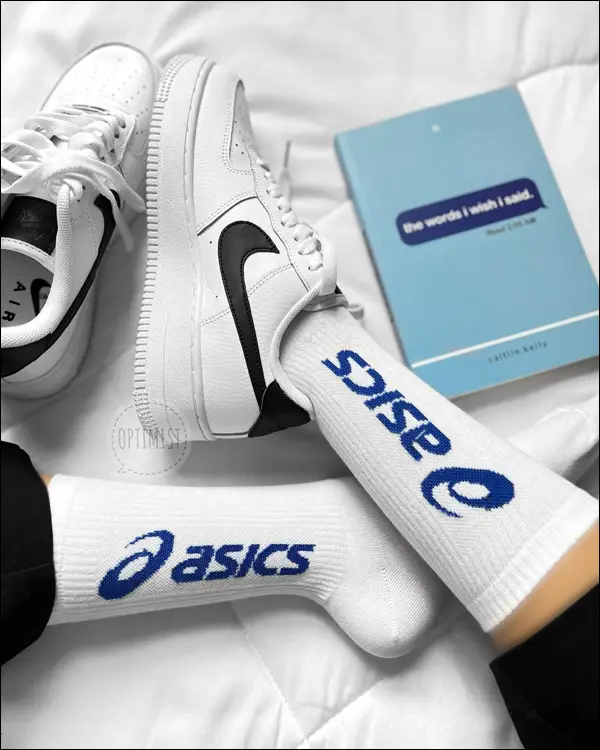 انتخاب بهترین جوراب اسپرت دخترانه با برندهای معروف