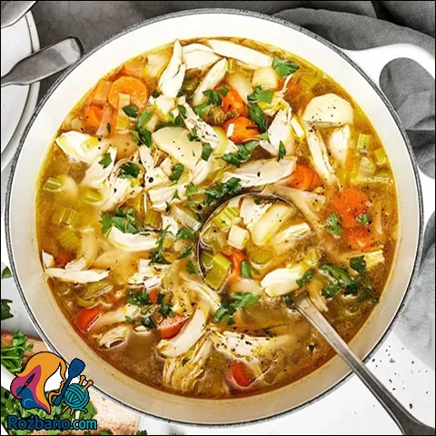 طرز تهیه سوپ مرغ و سبزیجات رستورانی مرحله به مرحله