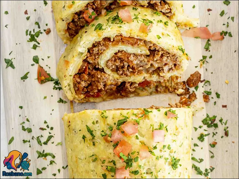 طرز تهیه رولت گوشت با پوره سیب زمینی خوشمزه