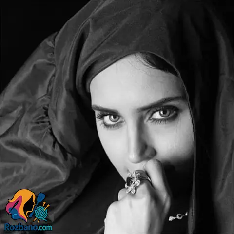 عکس سیاه و سفید الناز شاکردوست با متن مفهومی