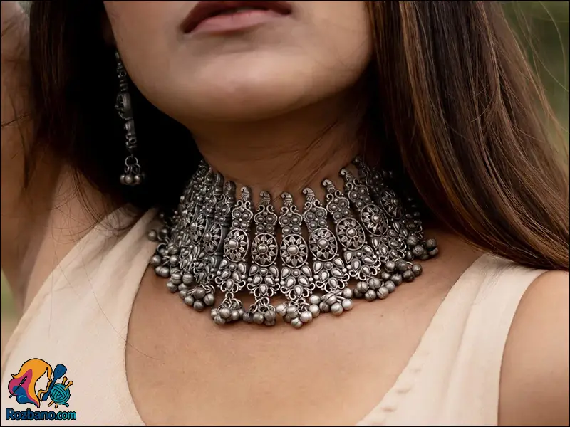 گردنبند متناسب با فرم صورت - گردنبند مناسب برای گردن های بلند