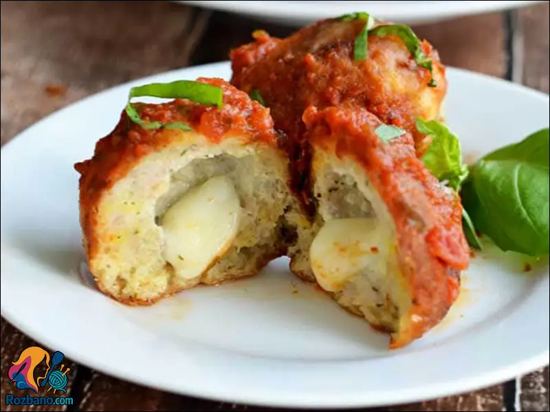 روش مدرن تهیه کوفته مرغ پنیری با پنیر موزارلا