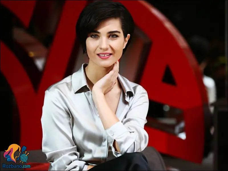 بیوگرافی طوبا بویوک اوستون سوپر استار محبوب ترکیه