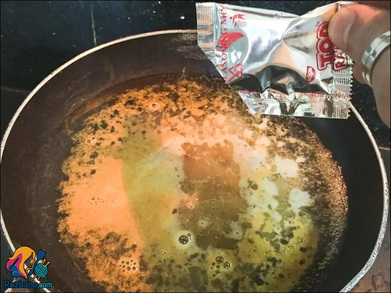 پیتزای نودل فوری در تابه نچسب