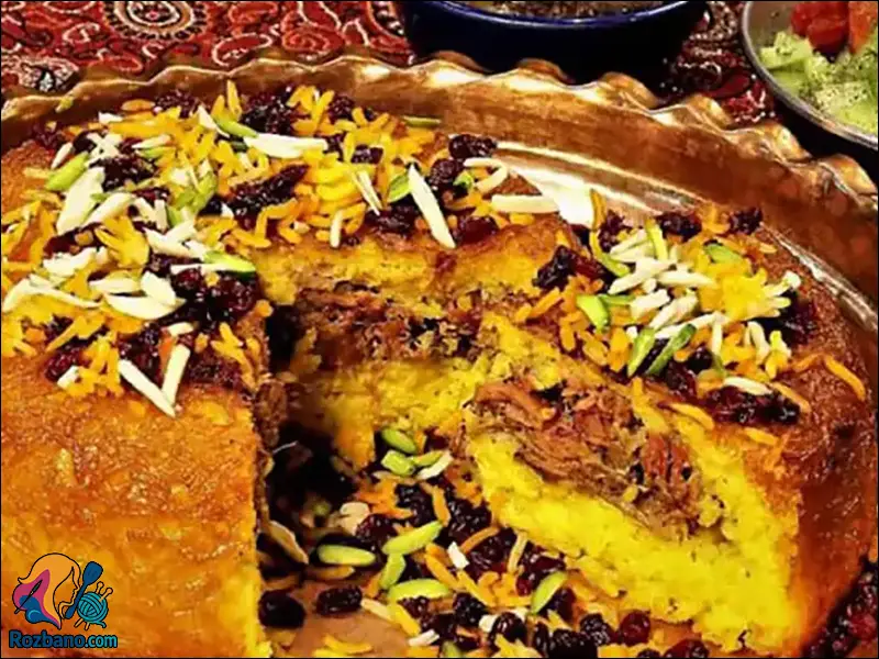 تزیین ته چین گوشت مجلسی زعفرانی برای مهمانی