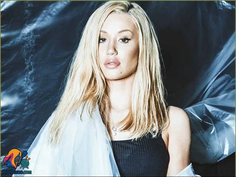 عکس های جدید ایگلی آزالیا در مجله Notion با استایل خاص