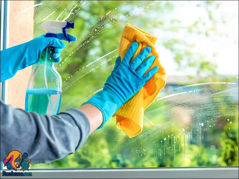روش صحیح شستن شیشه در روز ابری