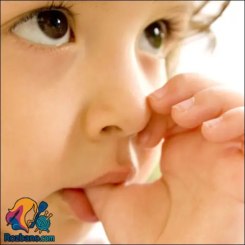 راهنمای کامل ترک عادت مکیدن انگشت و جلوگیری از آسیب دندان