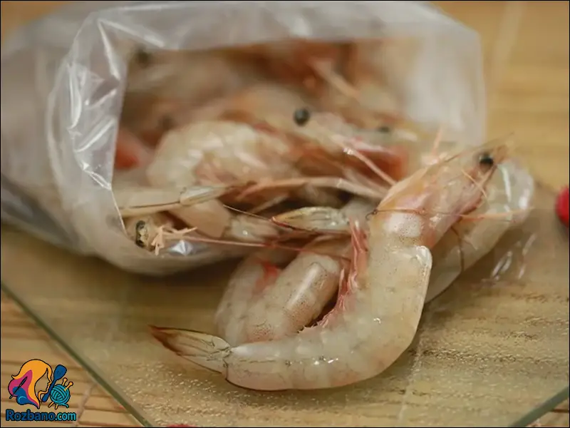 آموزش تمیز کردن میگو با روش اصولی و سریع