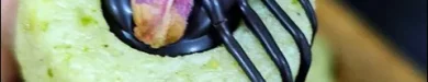 طرز تهیه اسلایس نارگیلی برای عصرانه