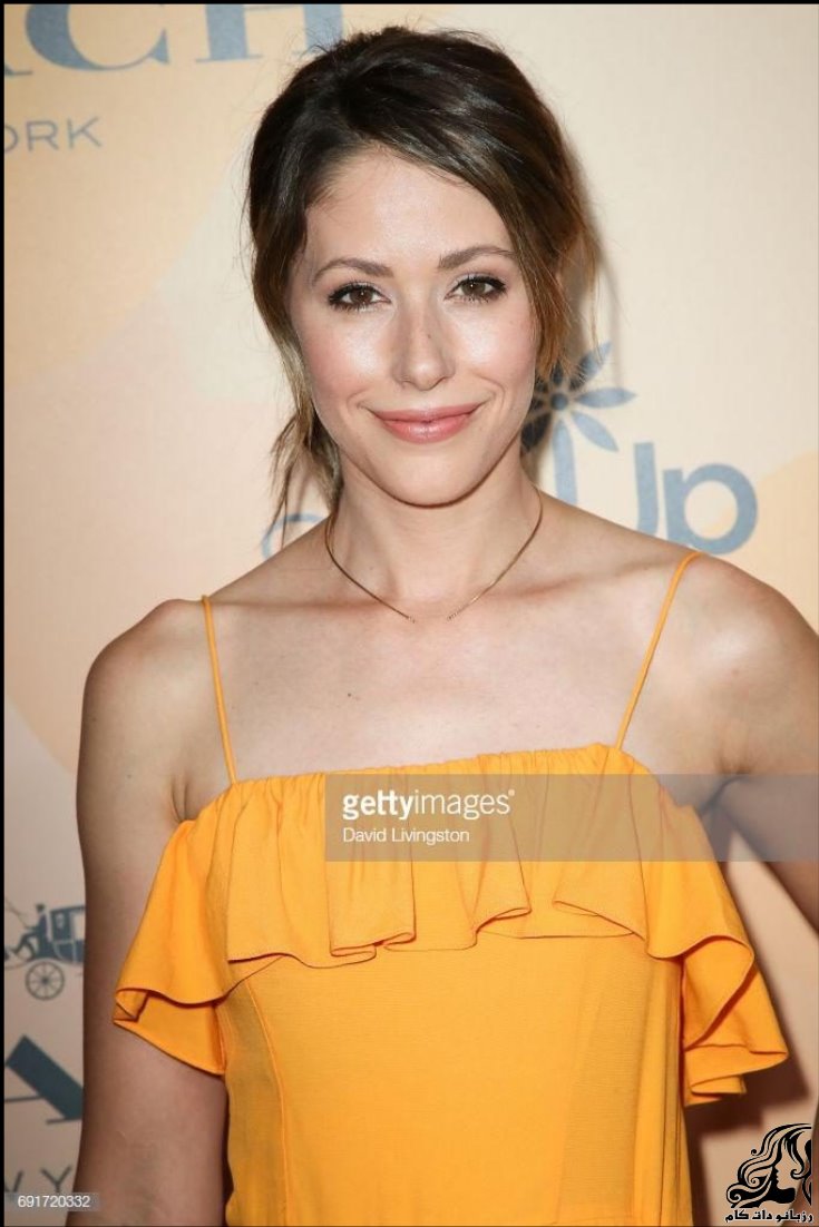 https://up.rozbano.com/view/2736600/Amanda-Crew-06.jpg