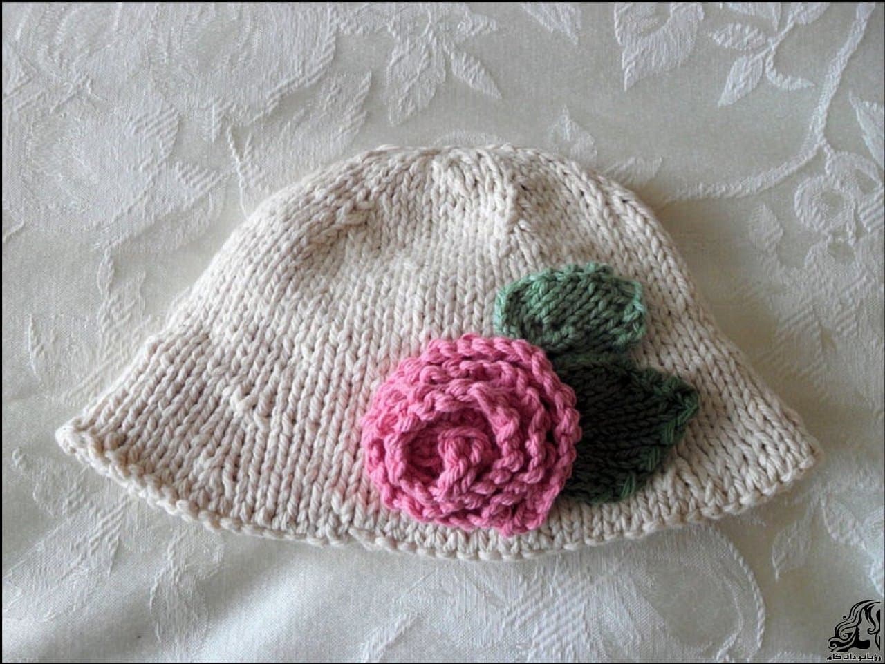 https://up.rozbano.com/view/2893765/Baby%20Hat%20Rose-03.jpg