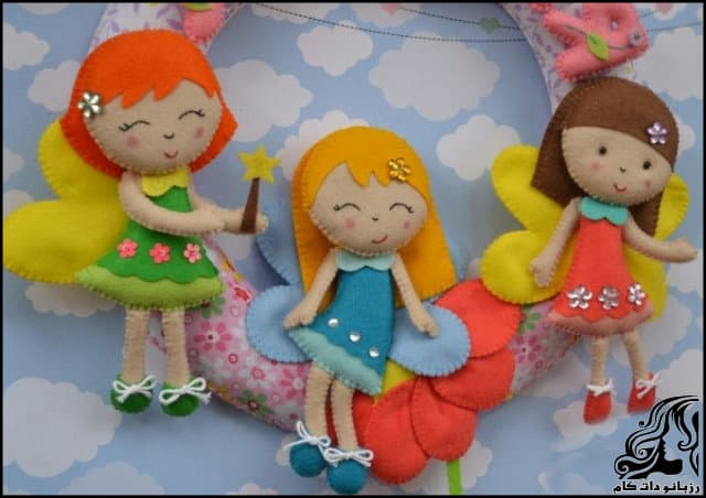 https://up.rozbano.com/view/2953146/Beautiful%20doll%20on%20the%20door.jpg