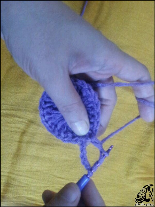 https://up.rozbano.com/view/2765380/Blues%20Women%20crocheted-07.jpg