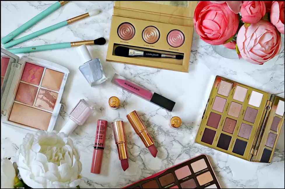 http://up.rozbano.com/view/3992586/Buy%20cosmetics%20online%20from%20jamboderm%20website.webp