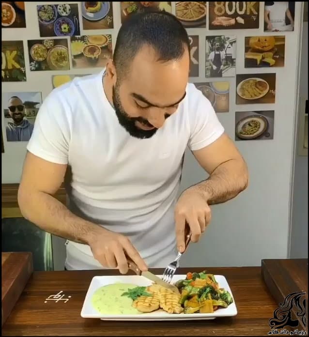 https://up.rozbano.com/view/3361394/Chicken%20and%20vegetable%20plates.jpg