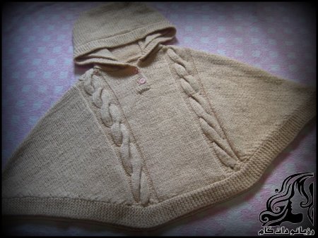 https://up.rozbano.com/view/2735123/Children%20cape%20with%20hood-04.jpg