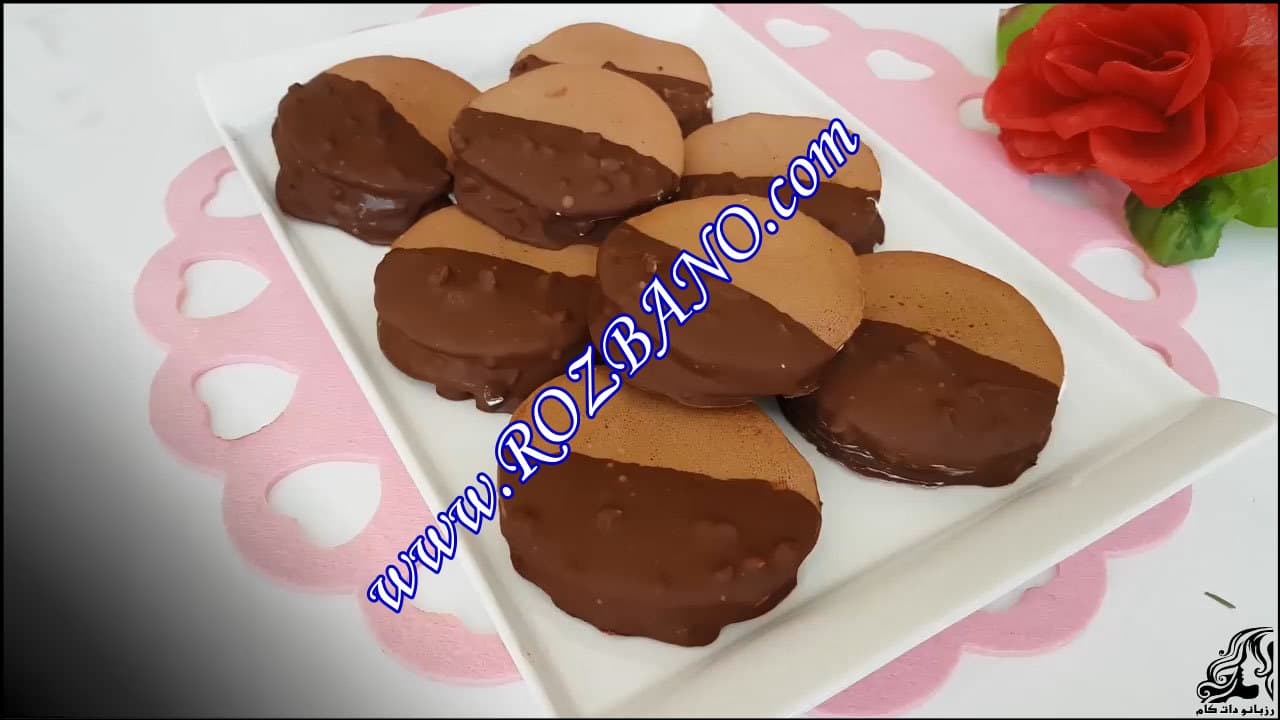 https://up.rozbano.com/view/2884313/Chocolate%20pancakes.jpg