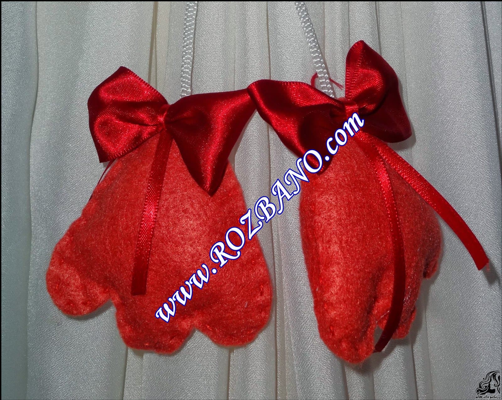 https://up.rozbano.com/view/2844112/Clamp%20Curtain%20Rooster%20Felt-22.jpg