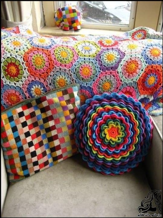 https://up.rozbano.com/view/3105795/Crochet%20Blooming%20Flower%20Cushion-26.jpg