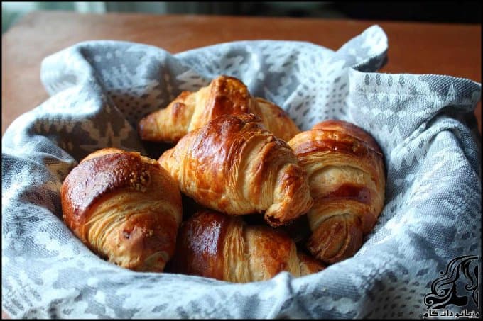 https://up.rozbano.com/view/3564870/Croissant%20bread%20recipe-01.jpg