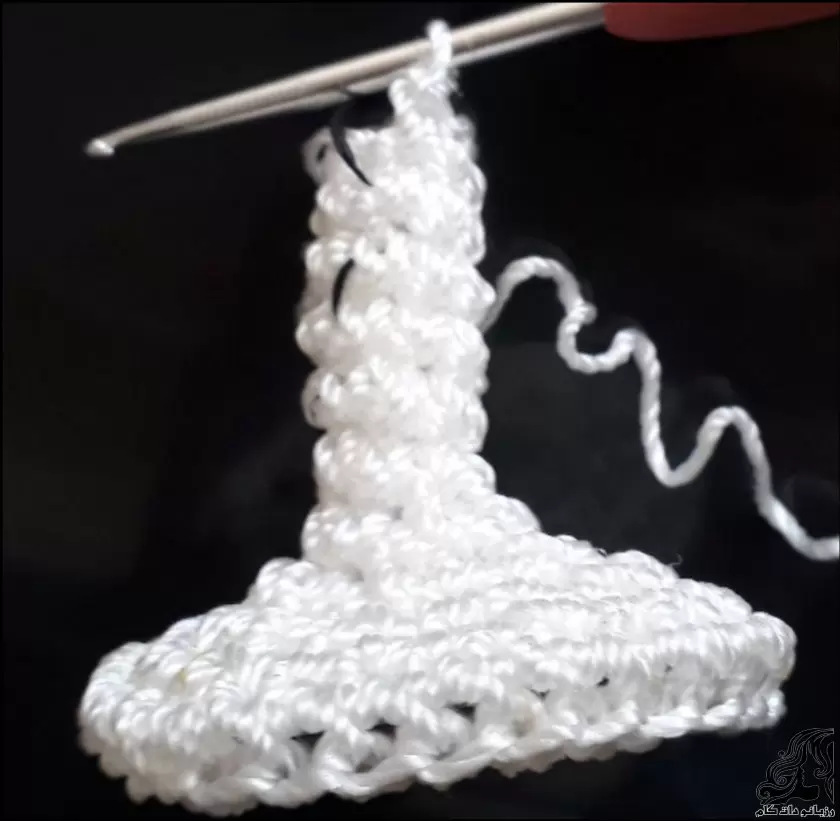 https://up.rozbano.com/view/4001836/DIY%20Crochet%20Haft%20Seen%20Goblet%20Creative%20Idea%20for%20Nowruz-05.webp