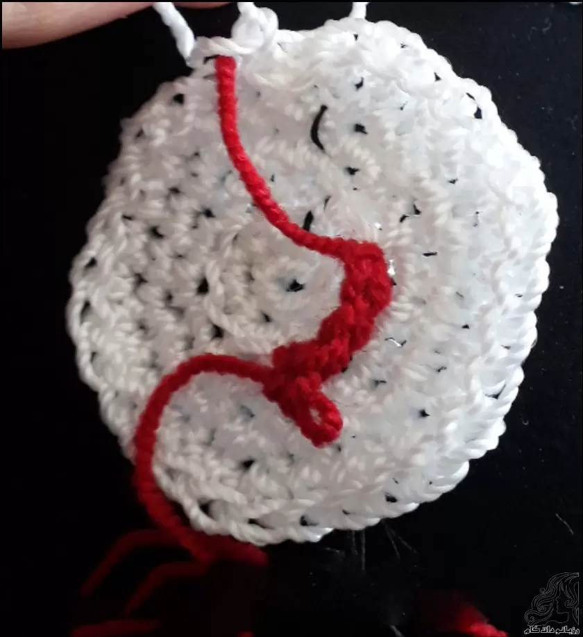 https://up.rozbano.com/view/4001840/DIY%20Crochet%20Haft%20Seen%20Goblet%20Creative%20Idea%20for%20Nowruz-12.webp