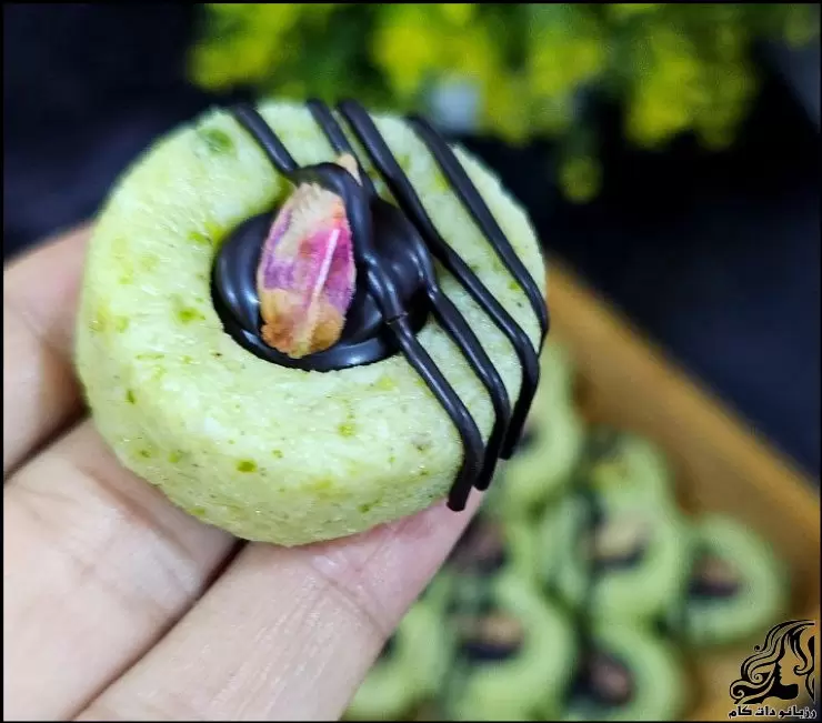 طرز تهیه اسلایس نارگیلی ساده و خوشمزه