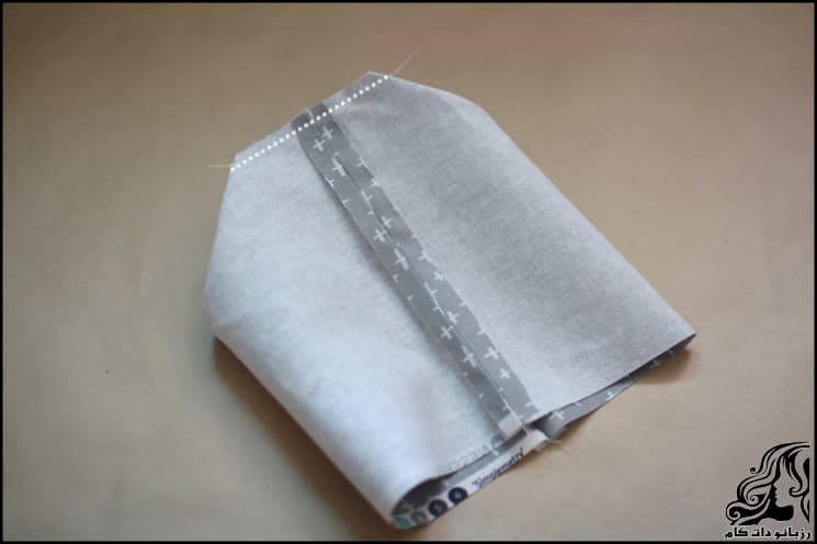 https://up.rozbano.com/view/2927422/Fabric%20Gift%20Bag%20Tutorial-06.jpg