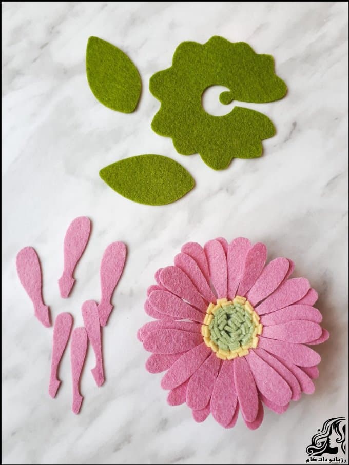 https://up.rozbano.com/view/3487345/Felt%20Flower%20DIY-06.jpg