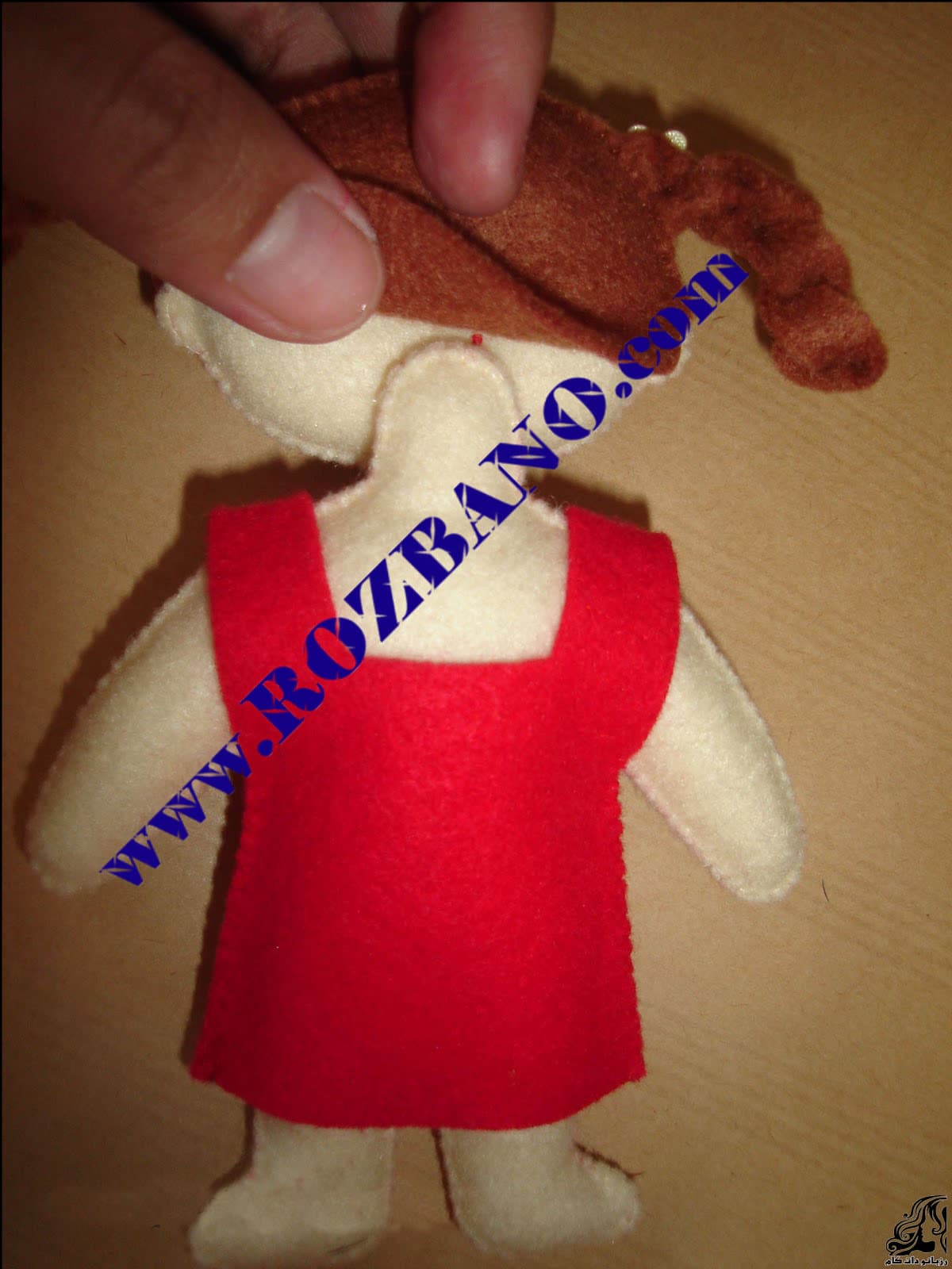 https://up.rozbano.com/view/2818066/Felt%20Girl%20Dolls-16.jpg