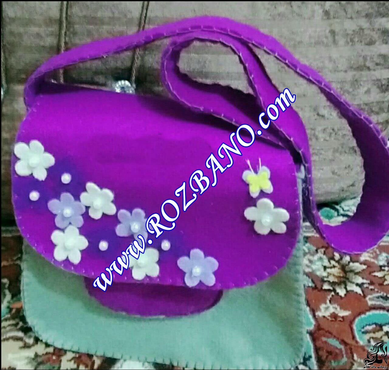 https://up.rozbano.com/view/2851493/Felt%20bag%20sewing%20guide%20for%20girls-09.jpg