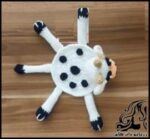 بافتنی و آموزش بافت ظروف هفت سین به شکل گاو - Haft20seen20with20cow20design 01