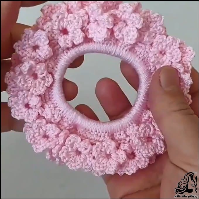 https://up.rozbano.com/view/3483643/Hair%20weaving%20training.jpg