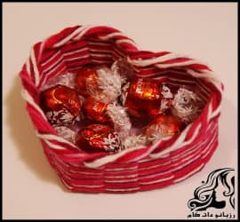 آموزش تصویری ساخت سبد زیبا با نمد و کاموا - Heart20Shaped20Yarn20Basket 18