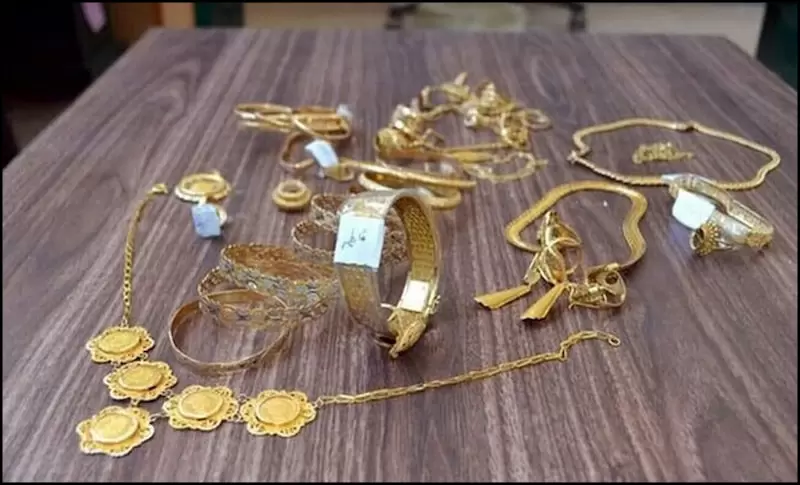 https://up.rozbano.com/view/3961658/How%20to%20avoid%20fraud%20when%20buying%20gold%20online.webp