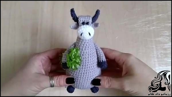 https://up.rozbano.com/view/3308851/Knitted%20cow%20doll-24.jpg