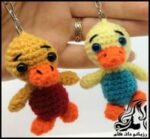 بافتنی و آموزش بافت جاکلیدی اردک - Knitted20duck20key20holder 02
