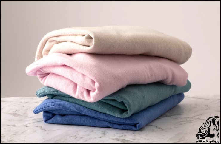 چگونه لباس های بافت را اتو کنیم؟