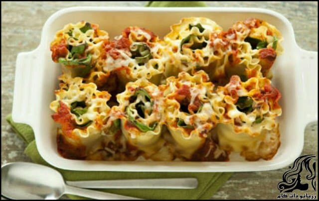 https://up.rozbano.com/view/2776463/Lasagna%20Roll%20with%20Tomato%20Sauce.jpg