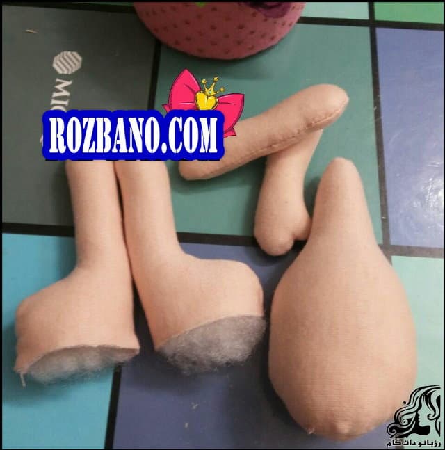 https://up.rozbano.com/view/2840343/Making%20Russian%20Dolls%20Separate%20Head-08.jpg
